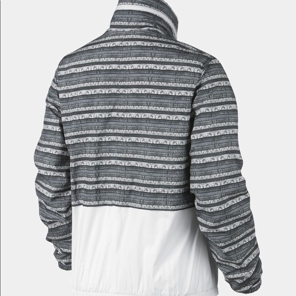 NIKE city block great white wind breaker jacket XS - Picture 2 of 3